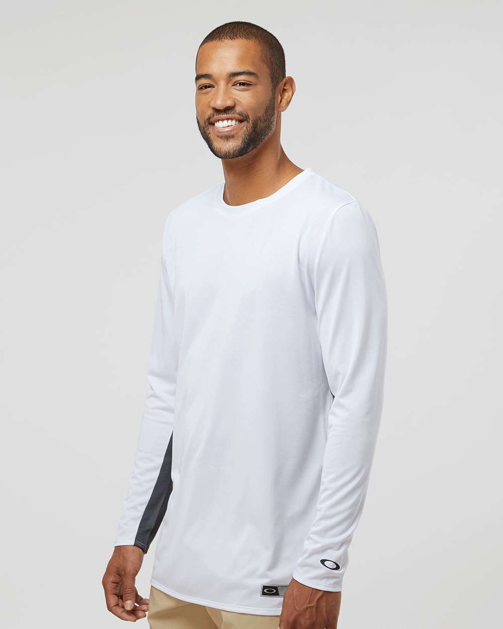 Oakley-FOA402992-Team Issue Hydrolix Long Sleeve T-Shirt - Image 30