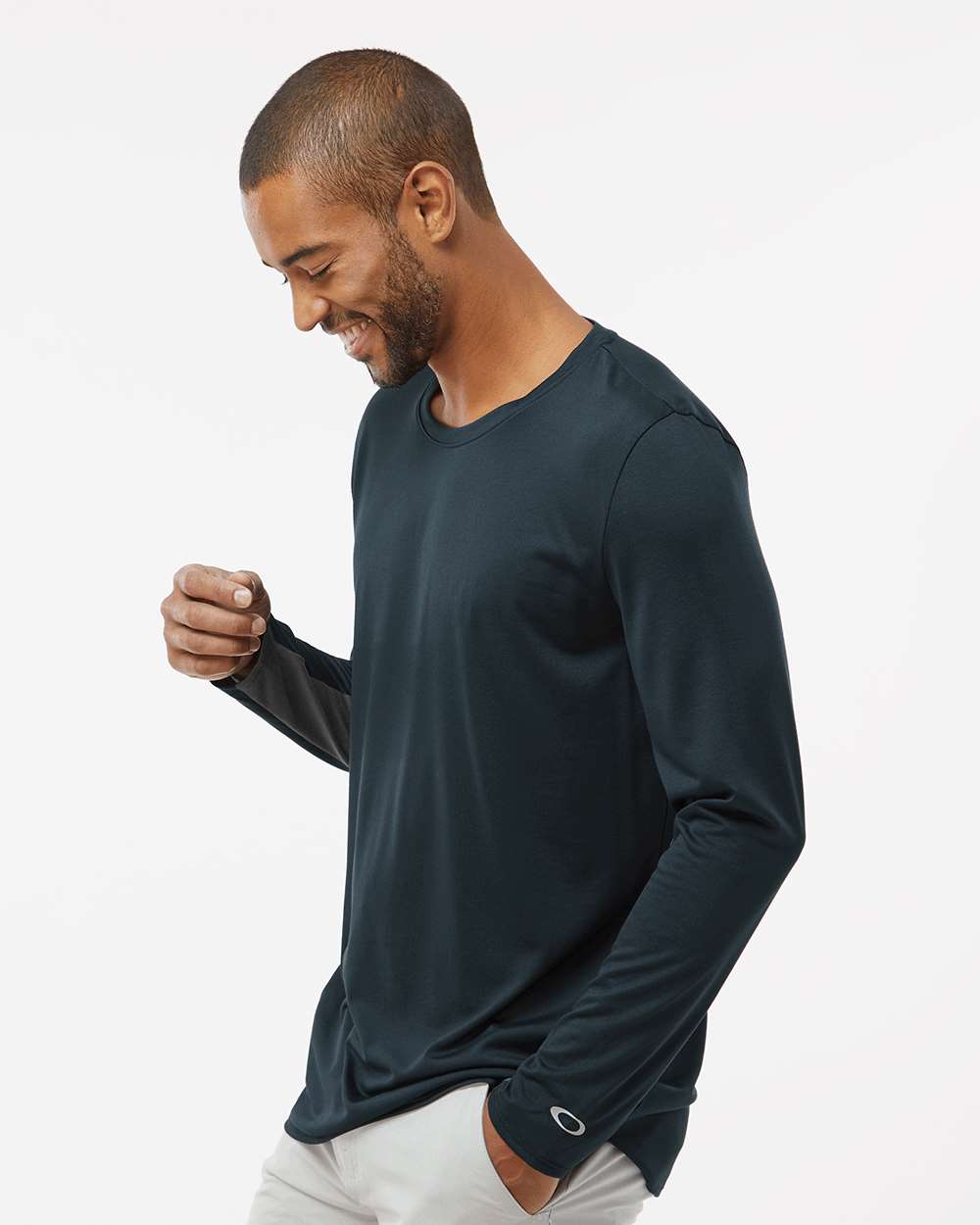 Oakley-FOA402992-Team Issue Hydrolix Long Sleeve T-Shirt - Image 6