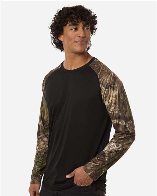 RT3104-Unisex Realtree® Performance Colorblocked Long Sleeve T-Shirt - Image 5